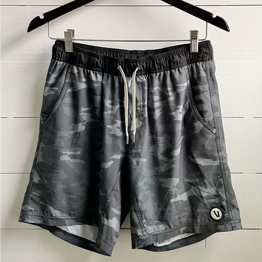 Vuori Kore Shorts. Size S. Black watercolor camo.